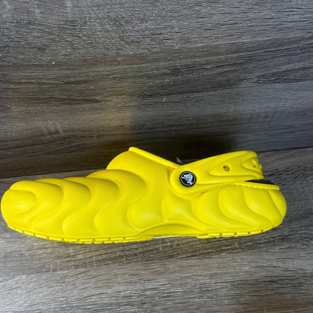 Crocs Classic Lined Overpuff Clogs Mens 9 Womens 11 Yellow Puffy Slip On NEW - Picture 9 of 10